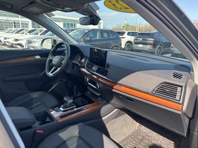 2023 Audi Q5 45 S line Premium quattro
