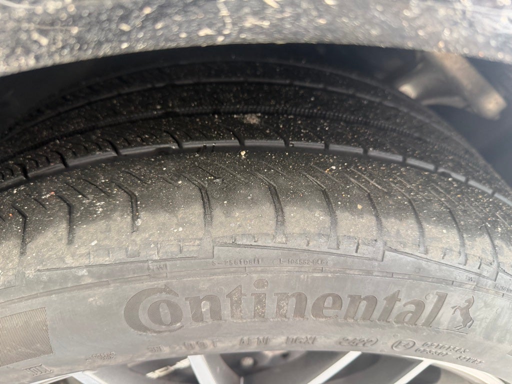 2021 Porsche Cayenne Base