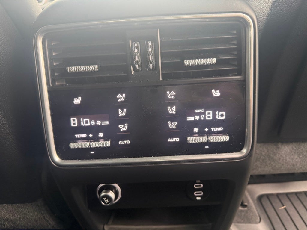 2021 Porsche Cayenne Base