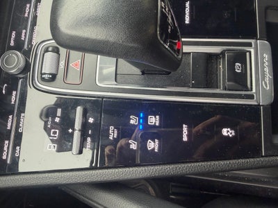 2021 Porsche Cayenne Base