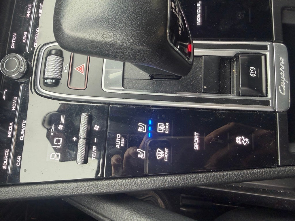 2021 Porsche Cayenne Base