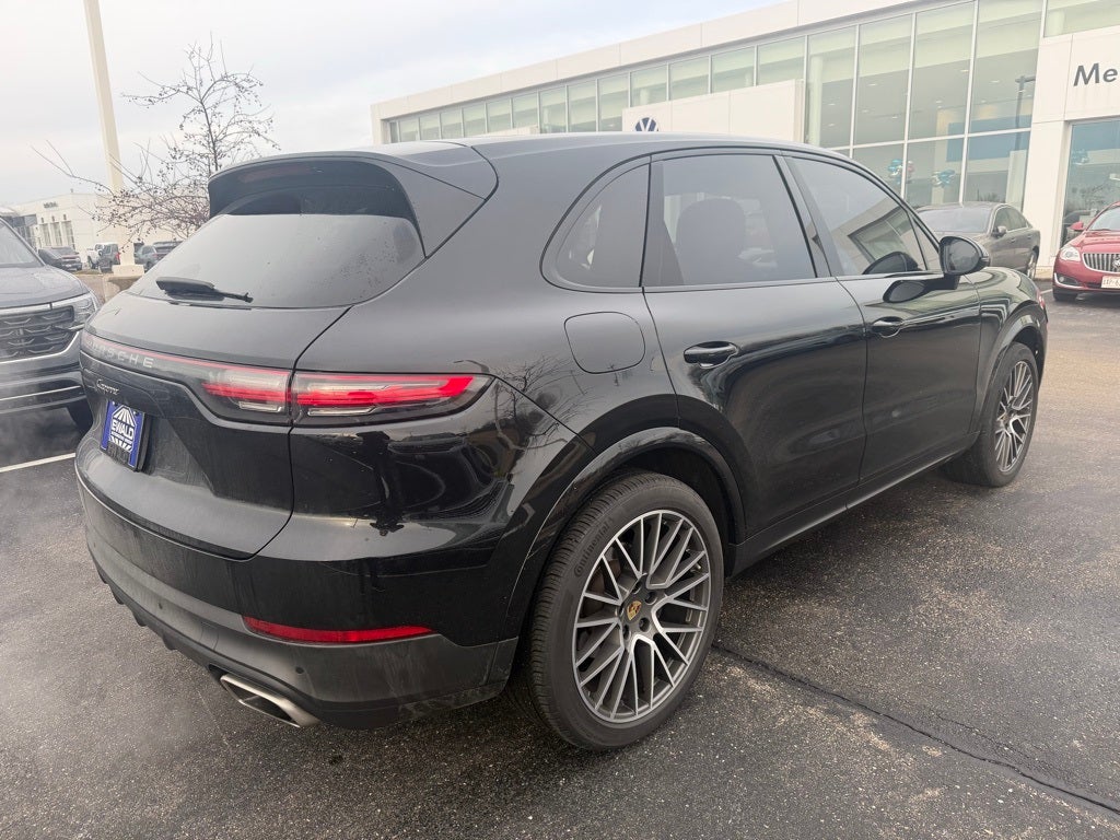 2021 Porsche Cayenne Base