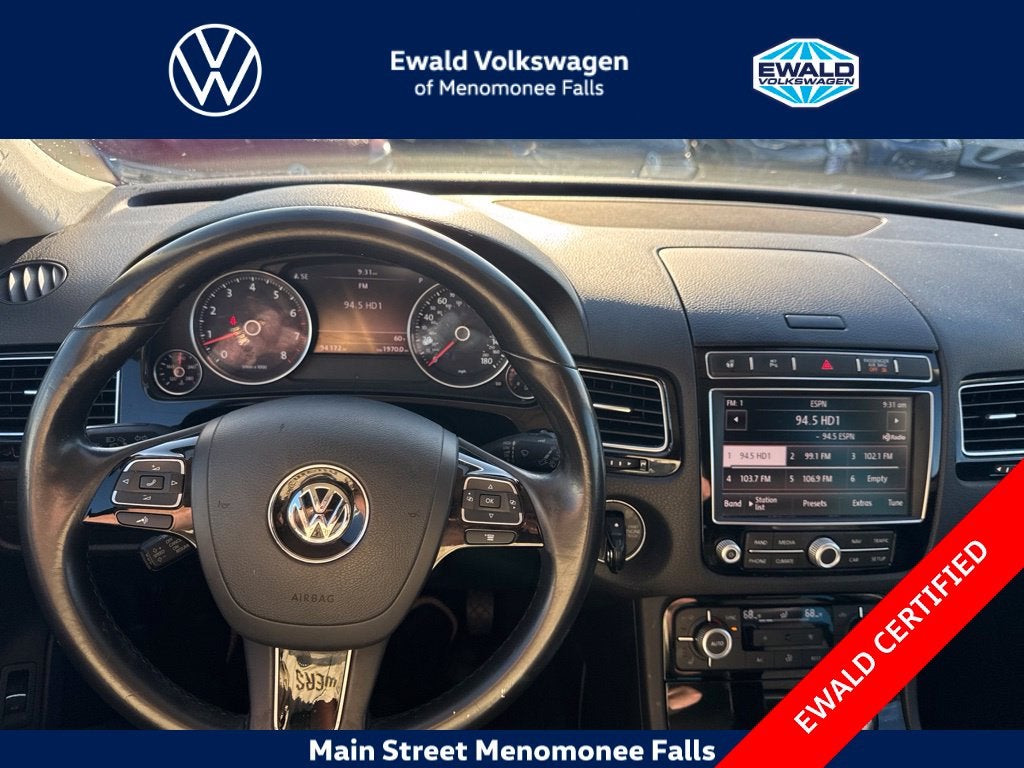 2017 Volkswagen Touareg V6 Sport 4Motion
