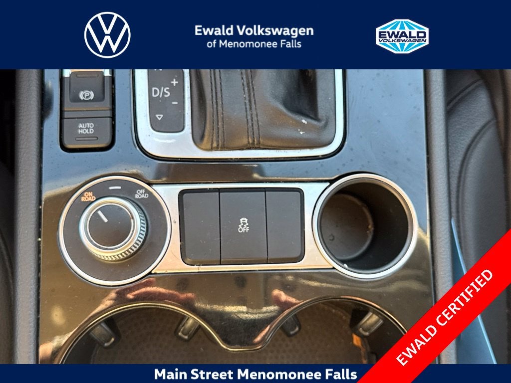 2017 Volkswagen Touareg V6 Sport 4Motion