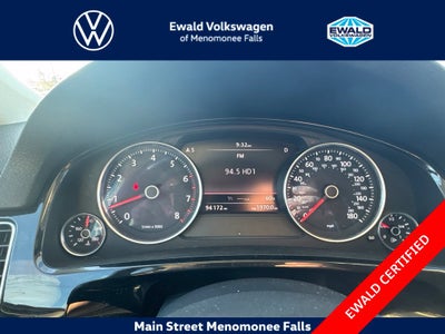 2017 Volkswagen Touareg V6 Sport 4Motion