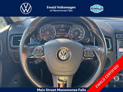 2017 Volkswagen Touareg V6 Sport 4Motion