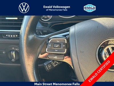 2017 Volkswagen Touareg V6 Sport 4Motion