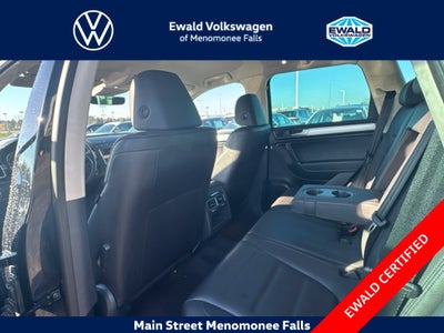 2017 Volkswagen Touareg V6 Sport 4Motion