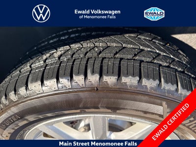 2017 Volkswagen Touareg V6 Sport 4Motion