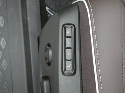 2025 Volkswagen ID. Buzz Pro S Plus