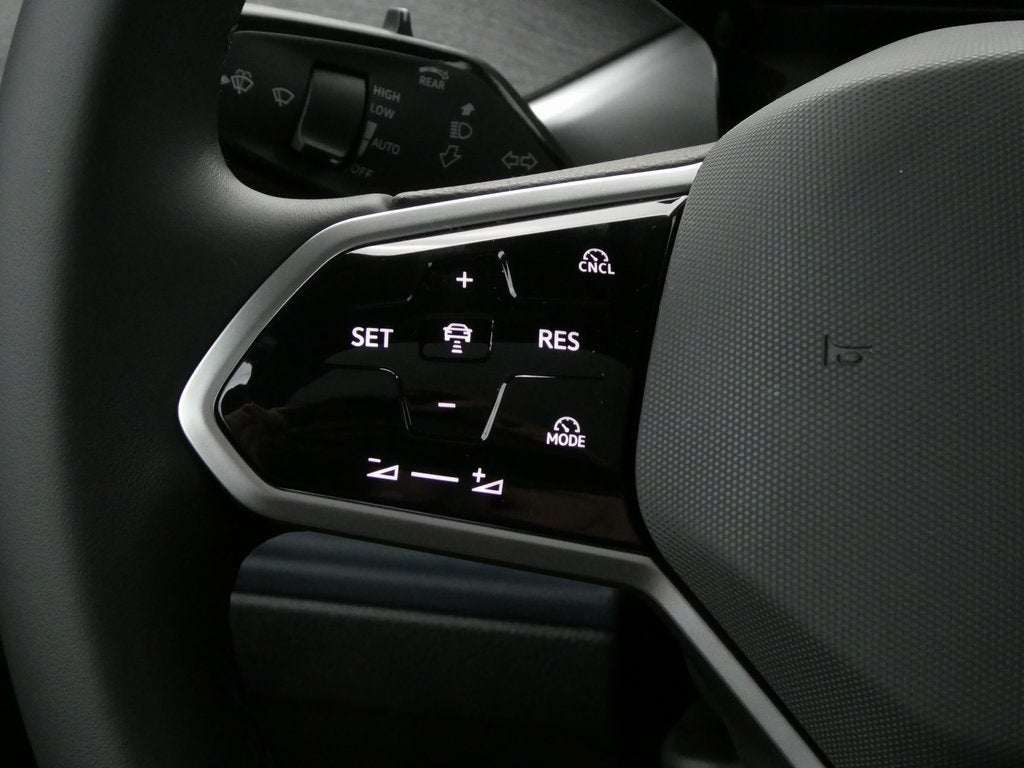 2025 Volkswagen ID. Buzz Pro S Plus