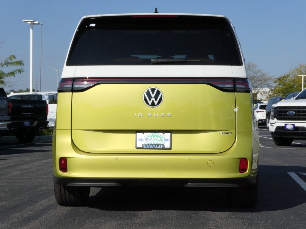 2025 Volkswagen ID. Buzz Pro S Plus
