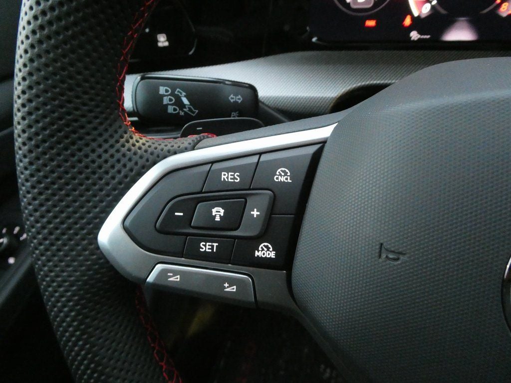 2026 Volkswagen Golf GTI 2.0T SE