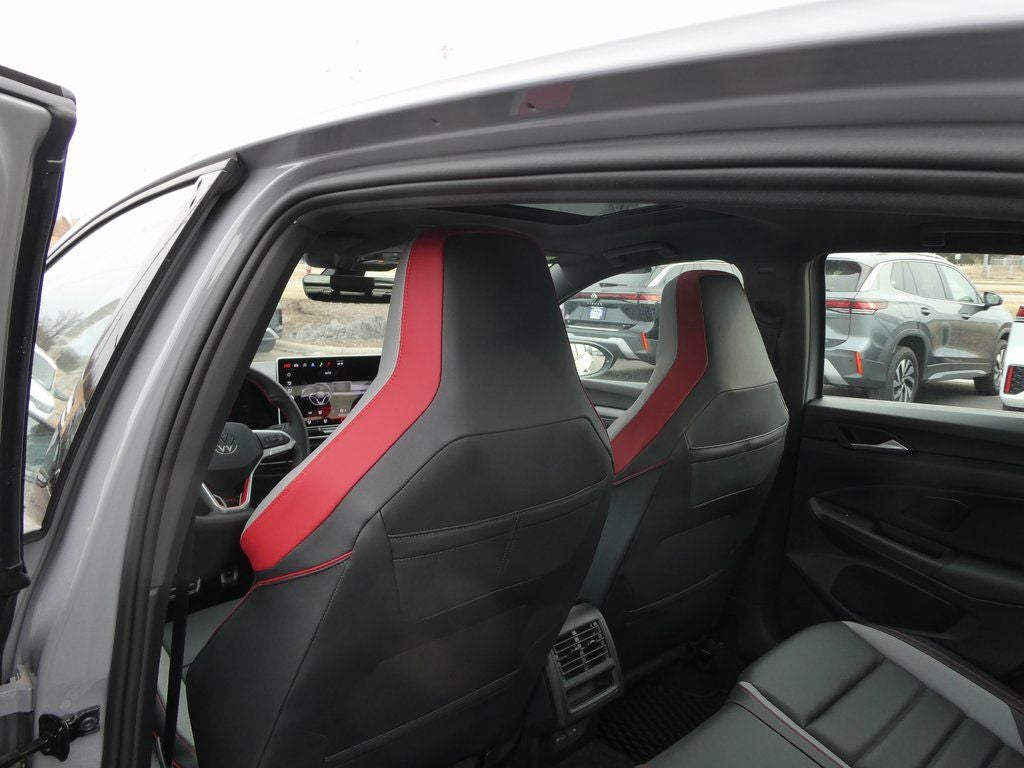 2026 Volkswagen Golf GTI 2.0T SE