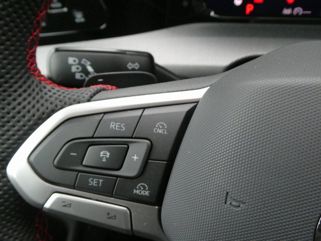 2026 Volkswagen Golf GTI 2.0T SE