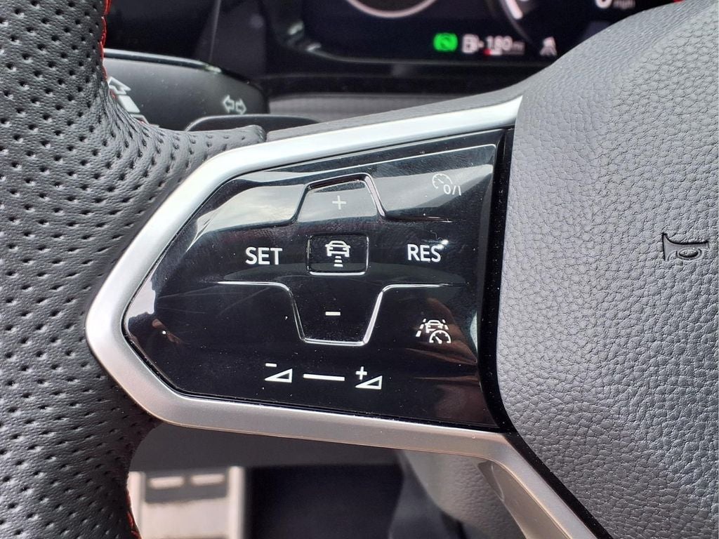 2022 Volkswagen Golf GTI Autobahn