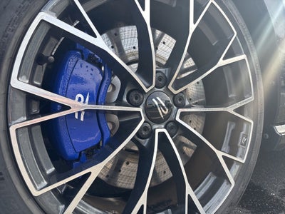 2026 Volkswagen Golf R 2.0T