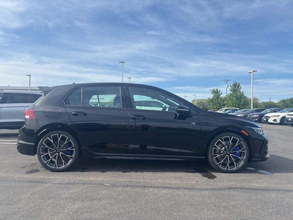 2026 Volkswagen Golf R 2.0T