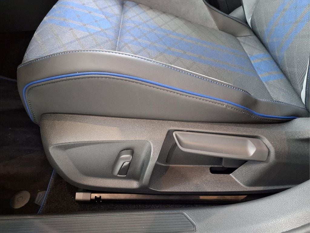 2026 Volkswagen Golf R 2.0T