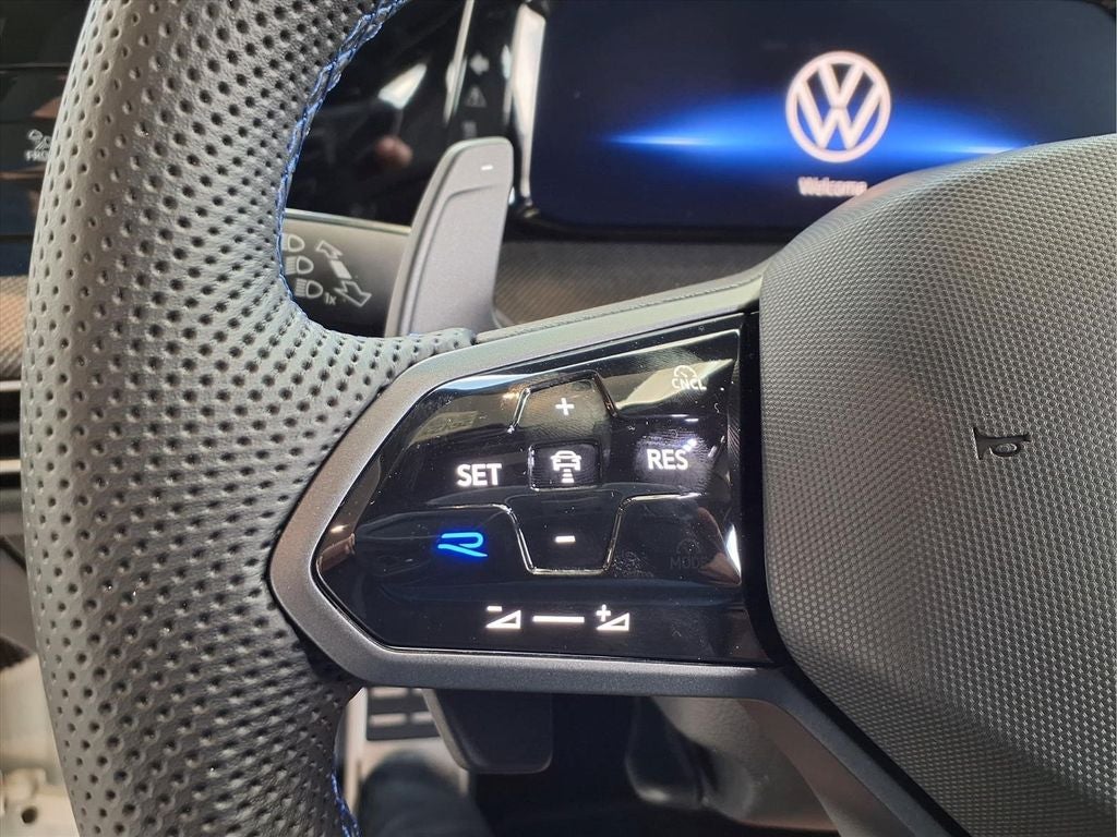 2026 Volkswagen Golf R 2.0T