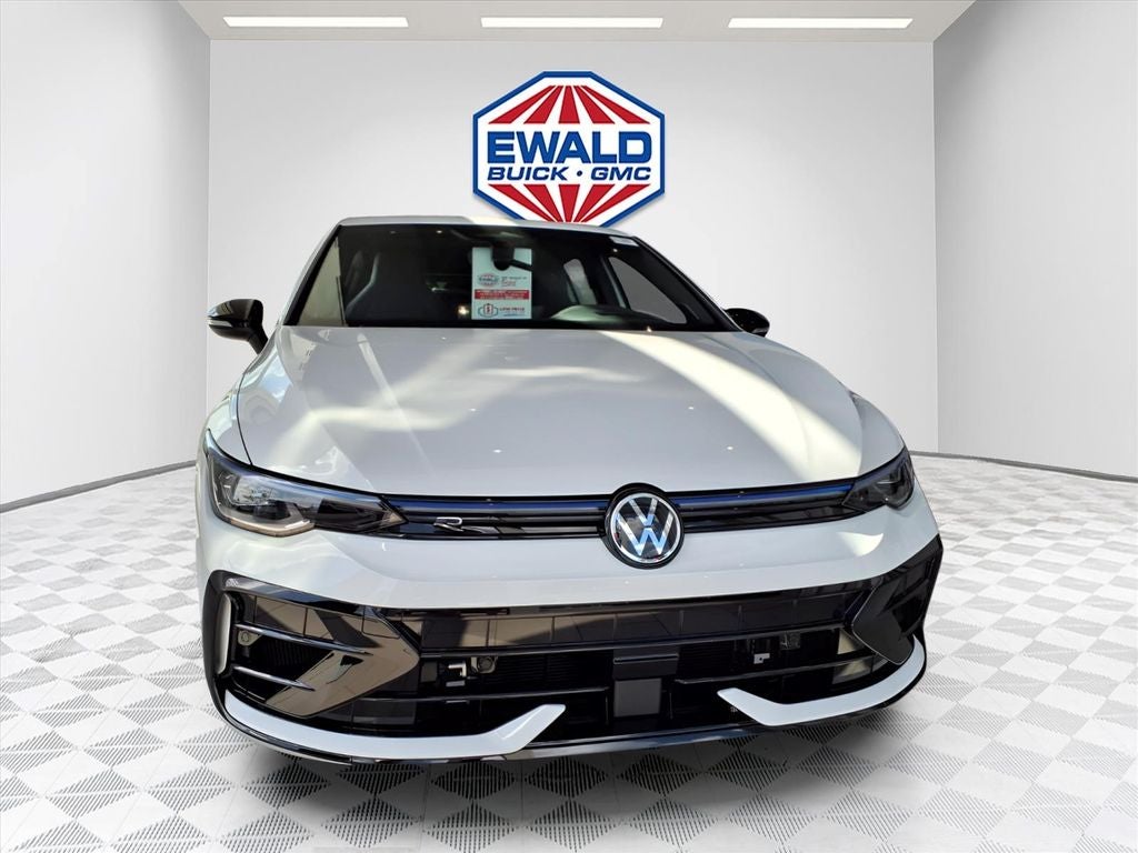 2026 Volkswagen Golf R 2.0T