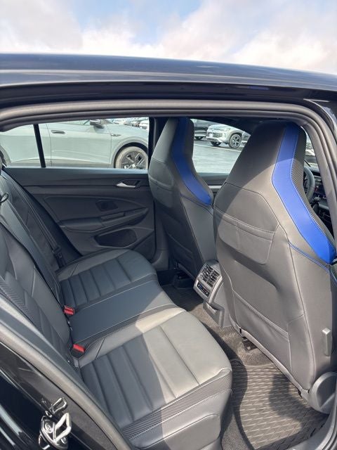 2026 Volkswagen Golf R 2.0T