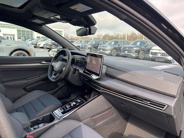 2026 Volkswagen Golf R 2.0T