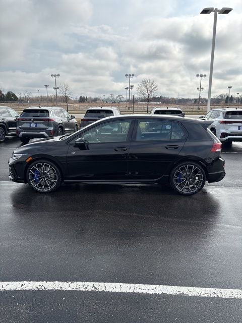 2026 Volkswagen Golf R 2.0T