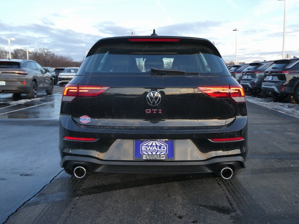 2026 Volkswagen Golf GTI Autobahn