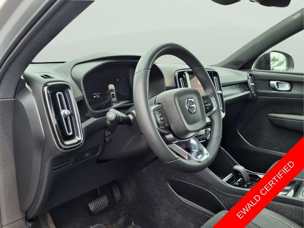 2023 Volvo XC40 Recharge Pure Electric Twin Plus