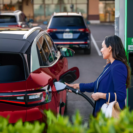 ID.Buzz | Ewald Volkswagen of Menomonee Falls in Menomonee Falls WI